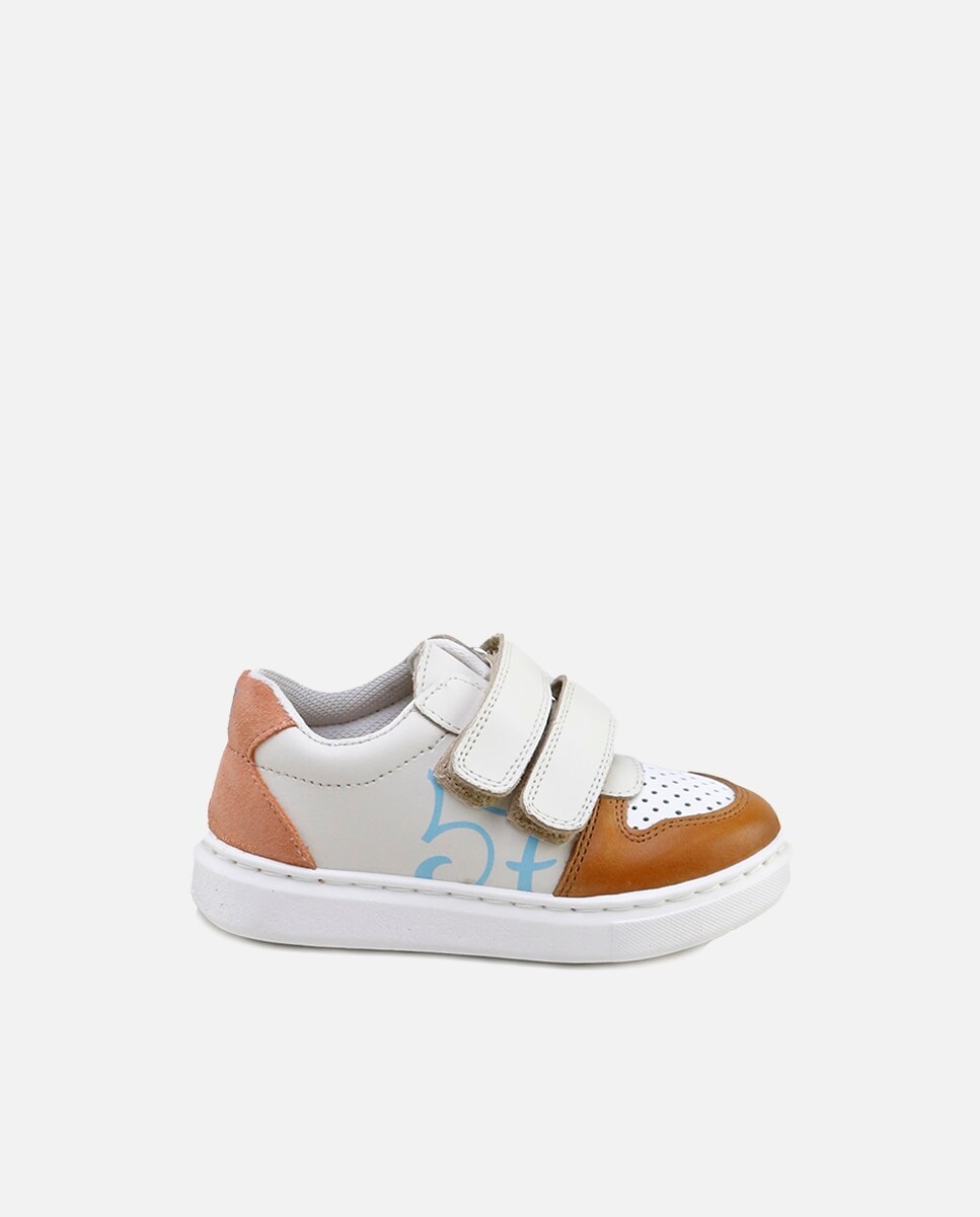 Детская кожаная спортивная обувь бежевого цвета Eli 1957, бежевый
Детская кожаная спортивная обувь бежевого цвета Eli 1957, бежевый