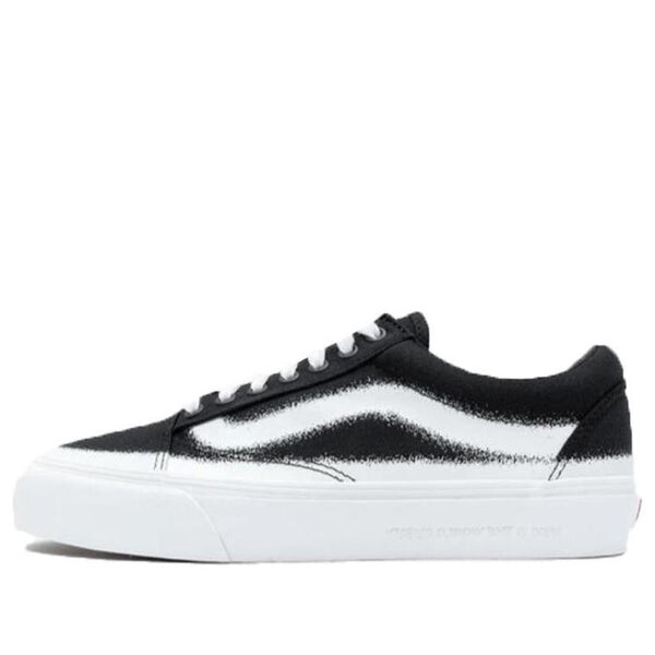 Кроссовки ubiq x old skool black/white Vans, черный
Кроссовки ubiq x old skool black/white Vans, черный