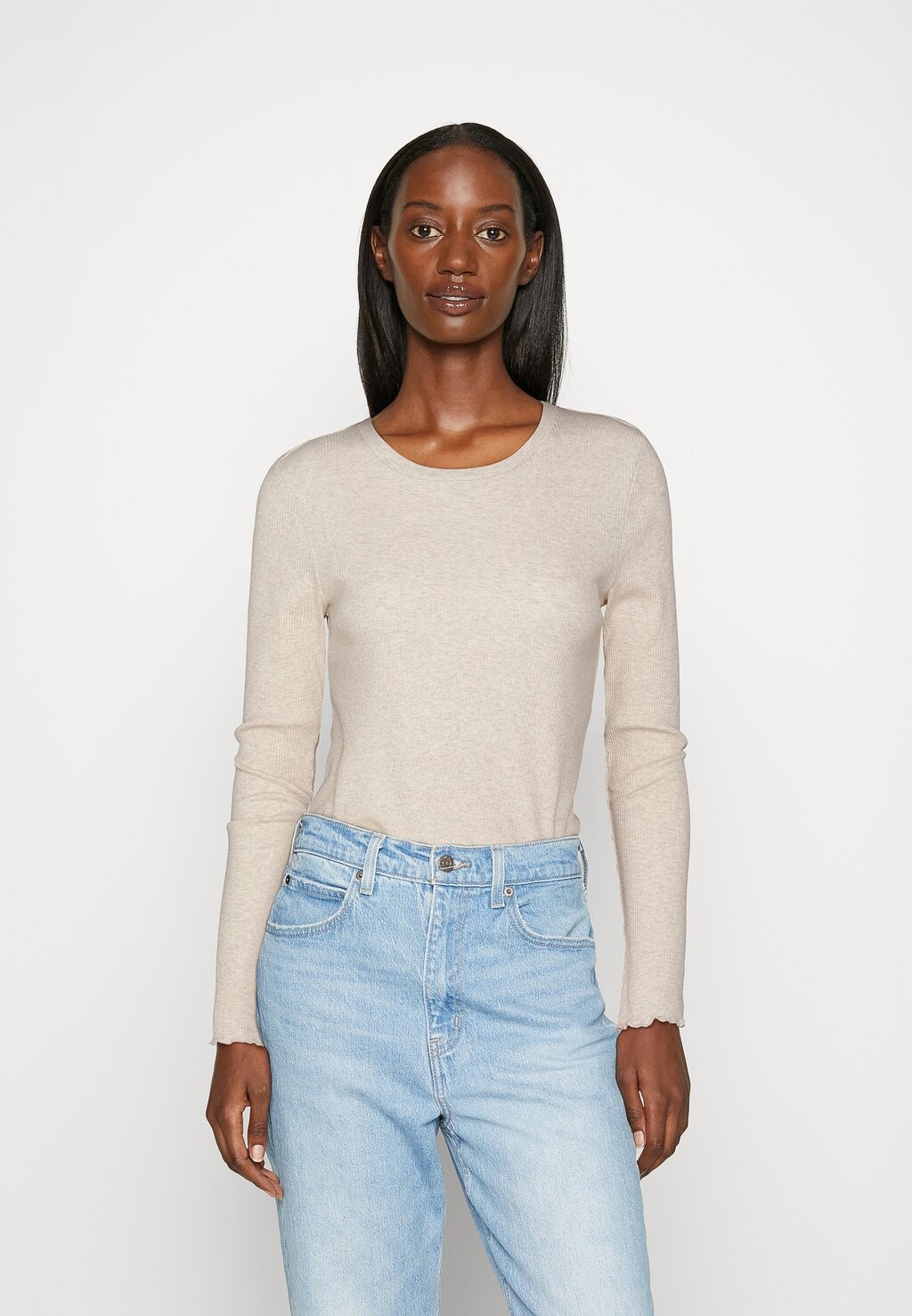 Топ с длинными рукавами SLFANNA CREW NECK TEE Selected Femme, цвет oatmeal
Топ с длинными рукавами SLFANNA CREW NECK TEE Selected Femme, цвет oatmeal