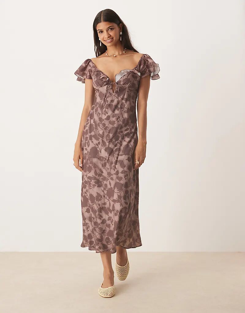 Платье мидакси Kiss The Sky с оборками и рукавами-крылышками в цвете эспрессо
Платье мидакси Kiss The Sky с оборками и рукавами-крылышками в цвете эспрессо