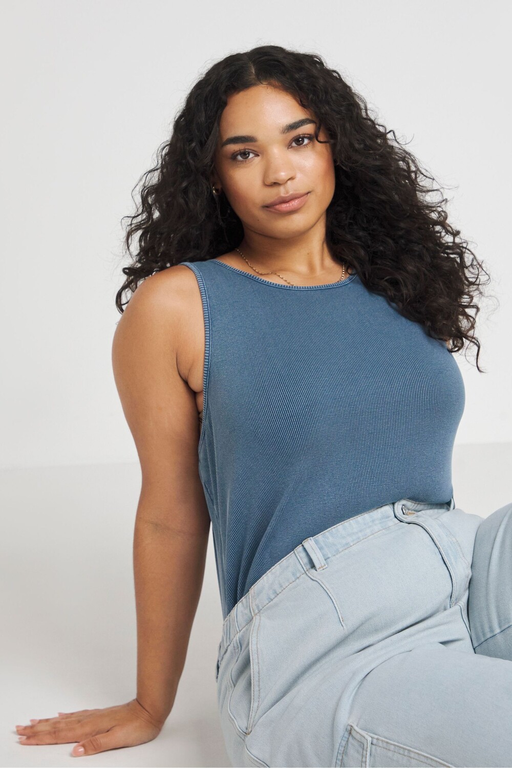 Ребристый комбинезон Simply Be, синий
Ребристый комбинезон Simply Be, синий