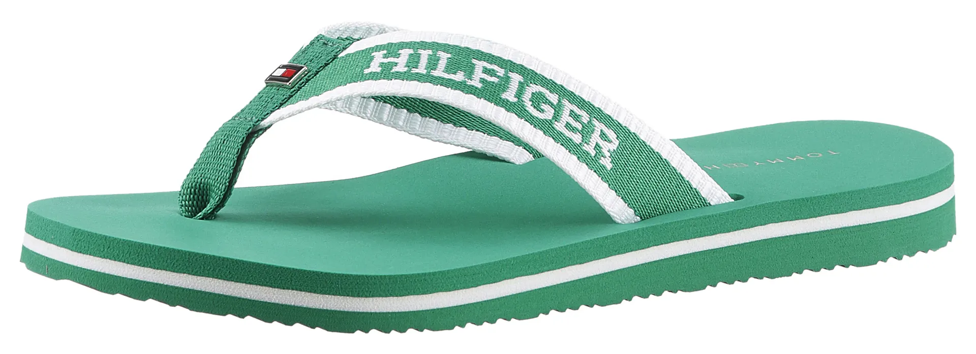 Шлепанцы Tommy Hilfiger "HILFIGER WEBBING POOL SLIDE", летняя обувь, тапочки, силуэты для бассейна с контрастной надписью-логотипом, зеленый
Шлепанцы Tommy Hilfiger "HILFIGER WEBBING POOL SLIDE", летняя обувь, тапочки, силуэты для бассейна с контрастной надписью-логотипом, зеленый