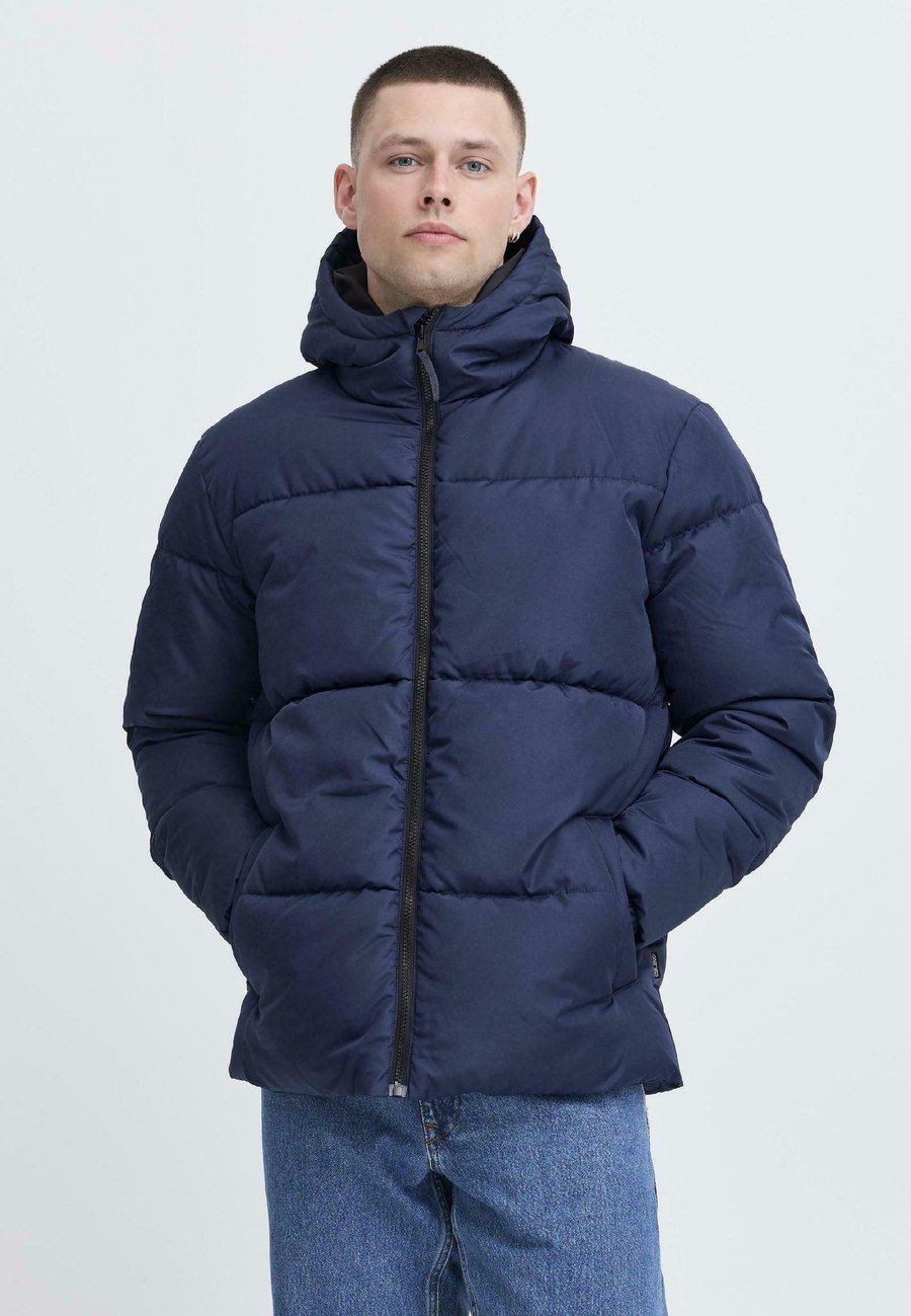 Куртка Blend BHELWIN HOODED PUFFER, Dress Blues/Blue
Куртка Blend BHELWIN HOODED PUFFER, Dress Blues/Blue