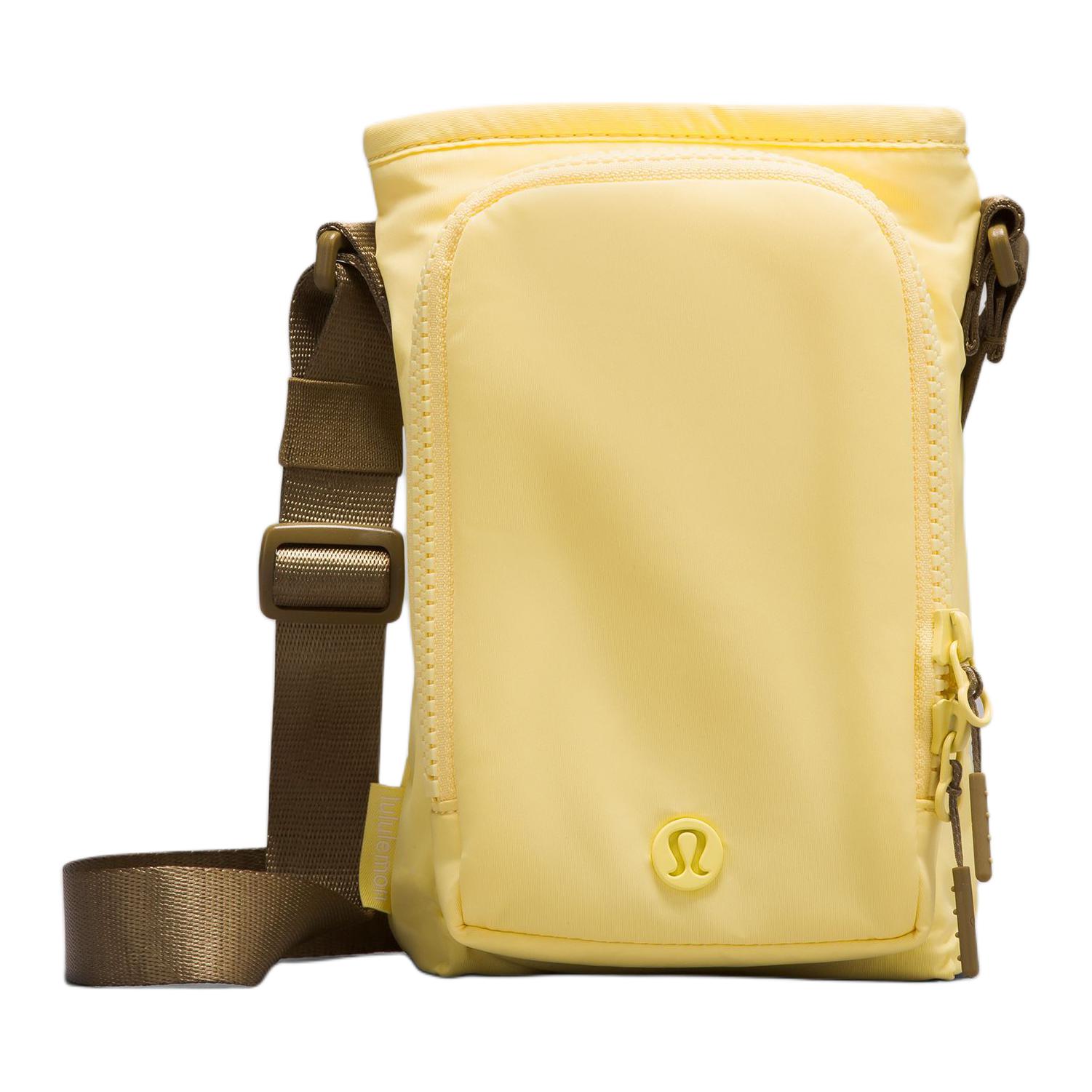 Lululemon Водонепроницаемая тканевая сумка через плечо унисекс завиток желтый и тень, Swirl Yellow & Shadow
Lululemon Водонепроницаемая тканевая сумка через плечо унисекс завиток желтый и тень, Swirl Yellow & Shadow