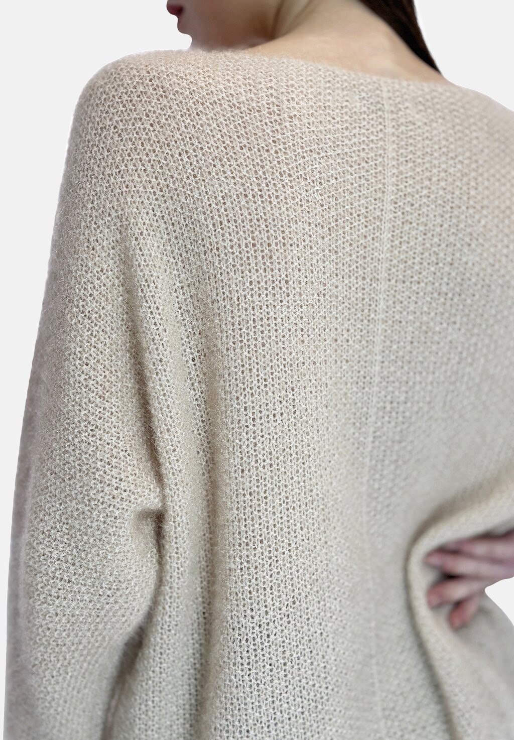 Джемпер Elara, бежевый
Джемпер Elara, бежевый