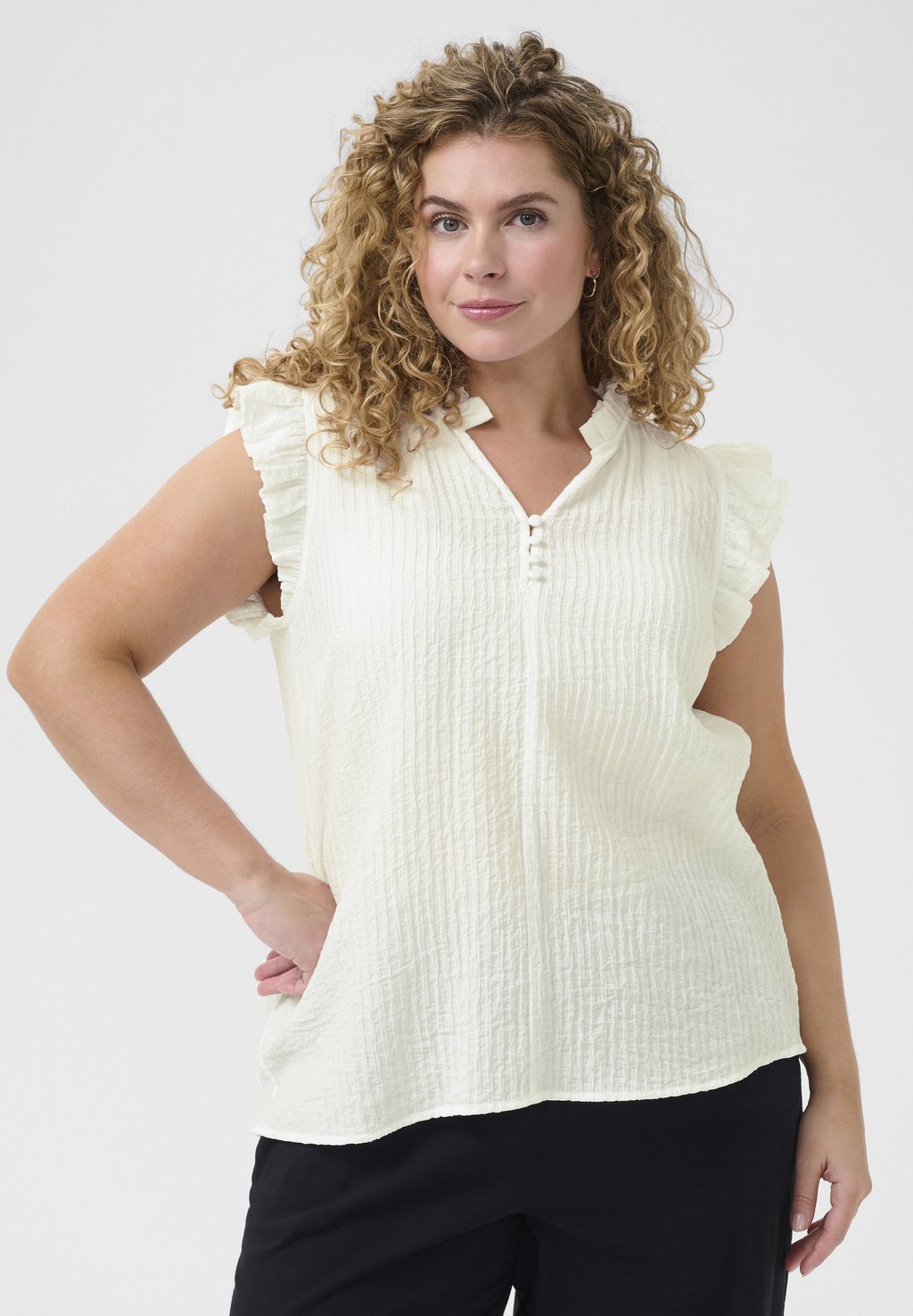 Блуза KCLYANA Kaffe Curve, кремовый
Блуза KCLYANA Kaffe Curve, кремовый