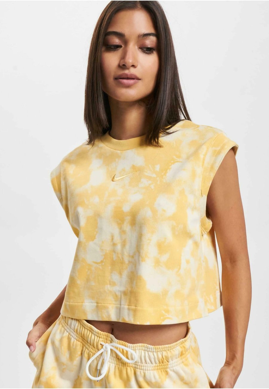 Топ Nike SB WAVE DYE TANK, Yellow
Топ Nike SB WAVE DYE TANK, Yellow
