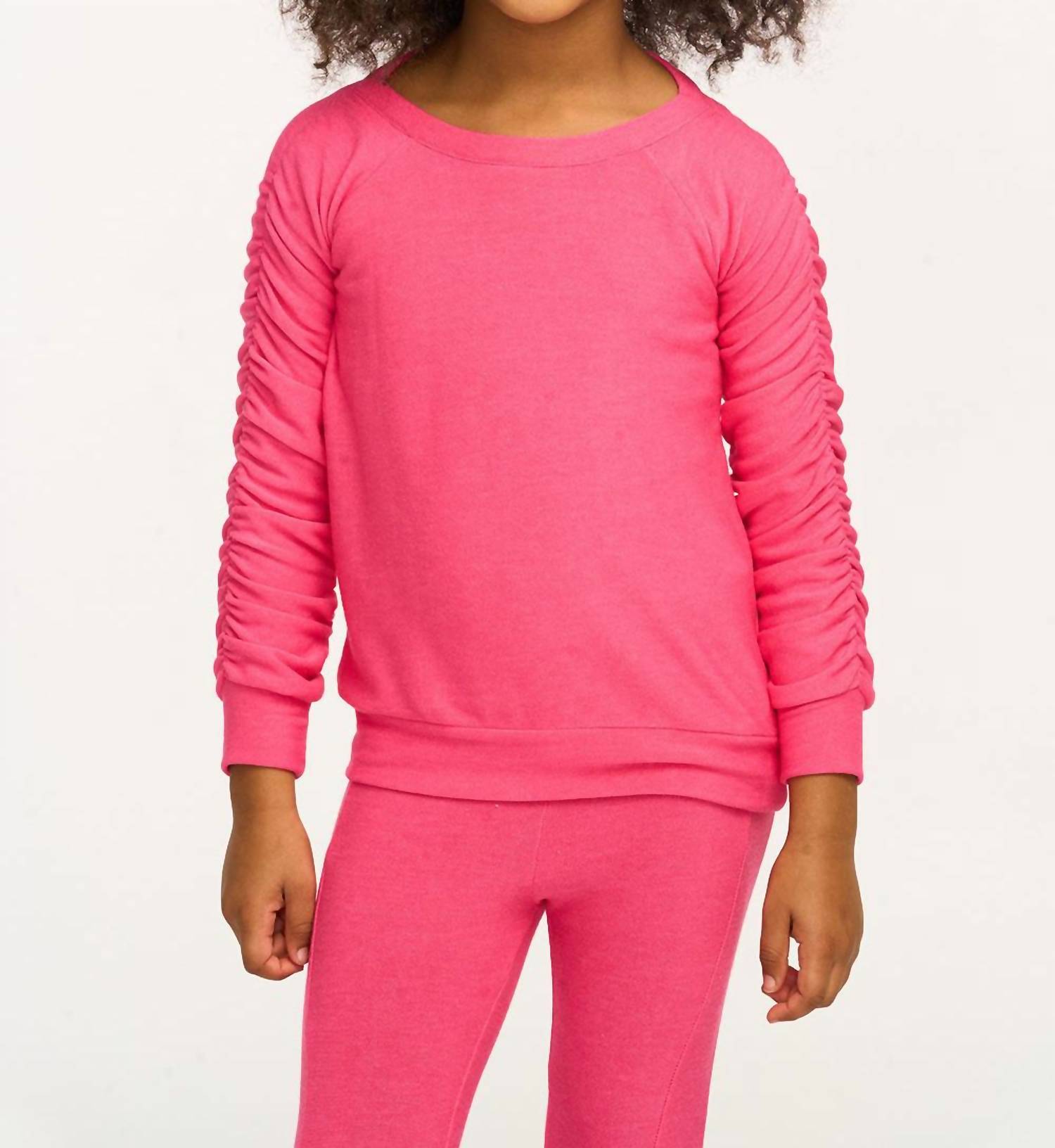 Верхний пуловер для девочек со сборками в ярко-розовом цвете Chaser
Верхний пуловер для девочек со сборками в ярко-розовом цвете Chaser