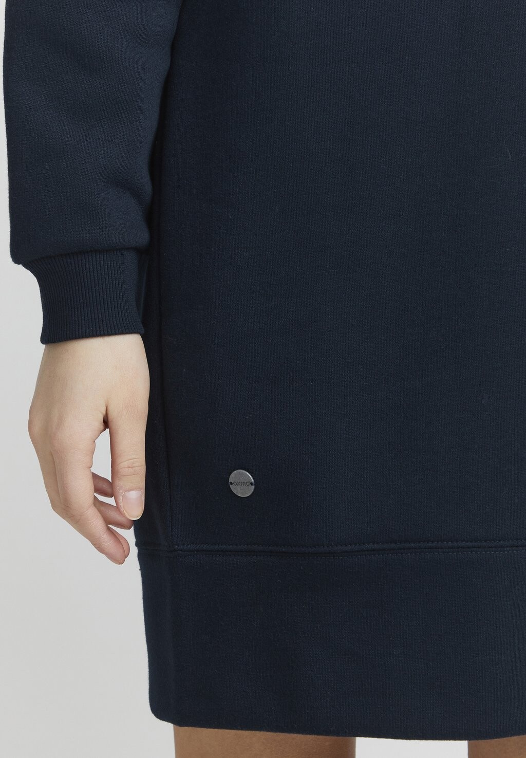 Дневное платье Oxholly Oxmo, темно-синий
Дневное платье Oxholly Oxmo, темно-синий