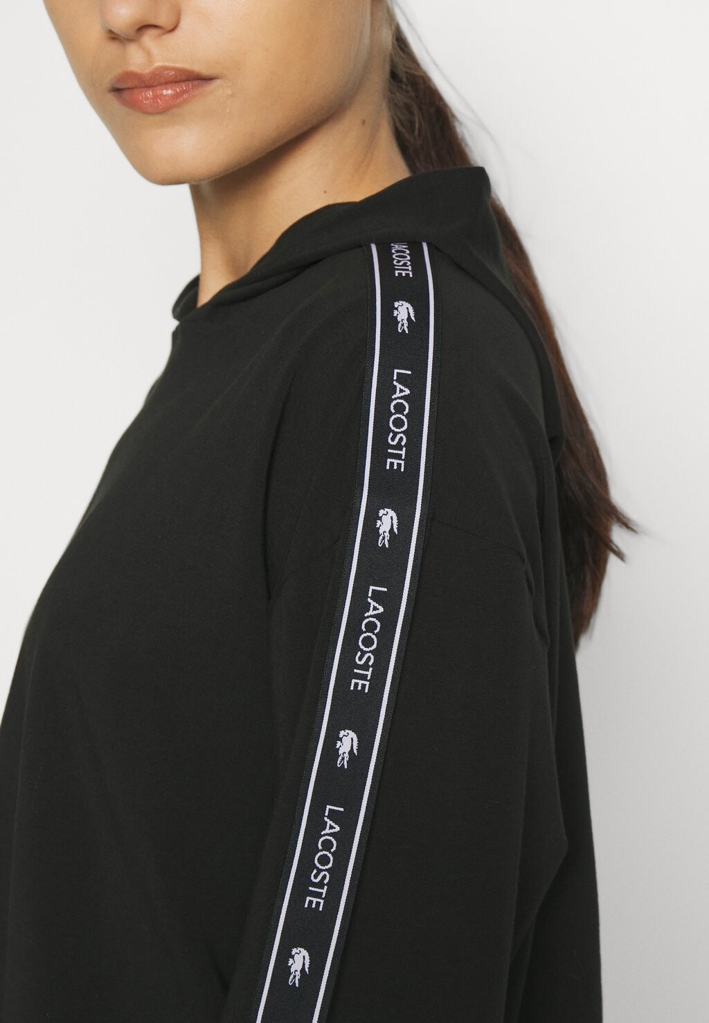 Рубашка для сна Lacoste, черный 
Рубашка для сна Lacoste, черный