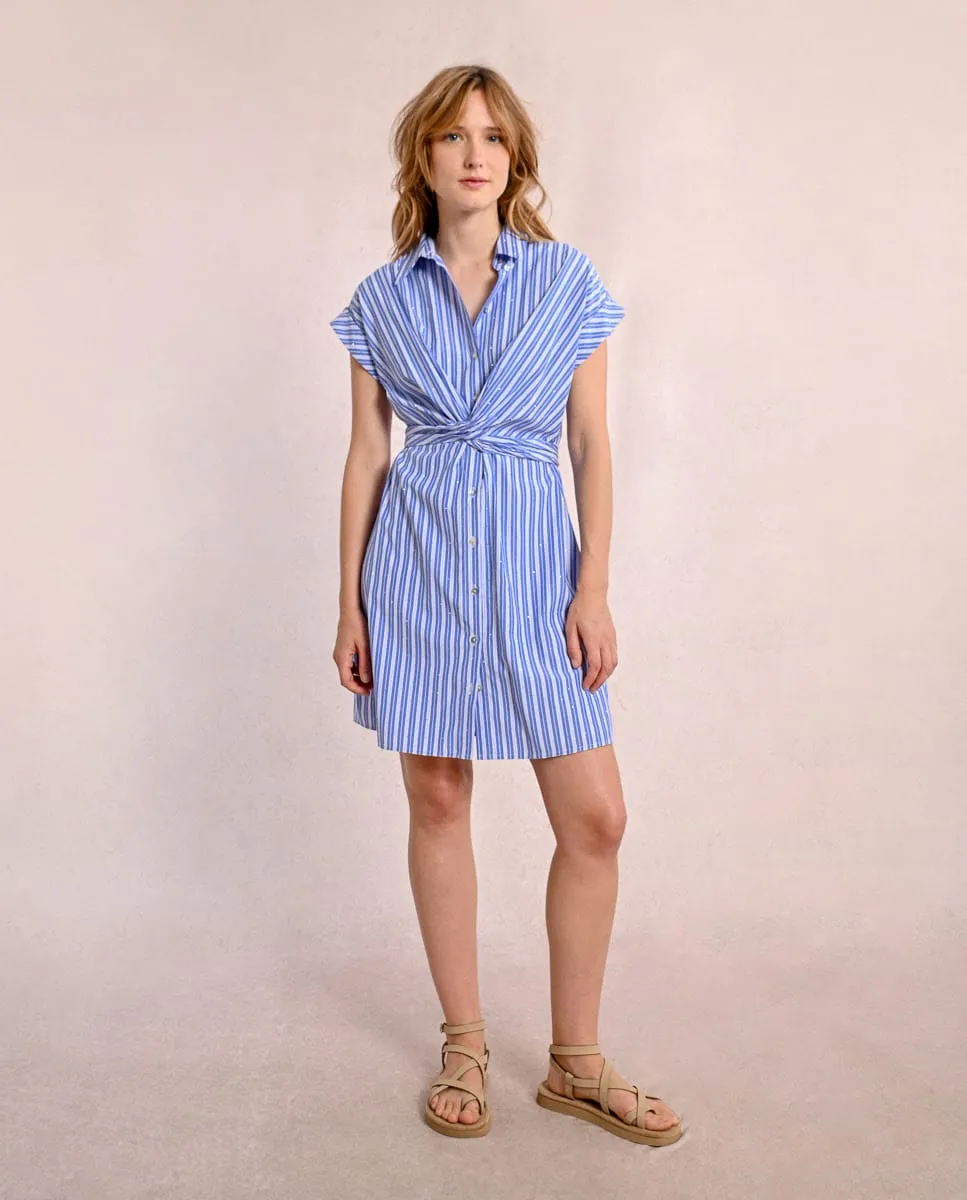 Платье с короткими рукавами и полосатым принтом Molly Bracken, голубой
Платье с короткими рукавами и полосатым принтом Molly Bracken, голубой