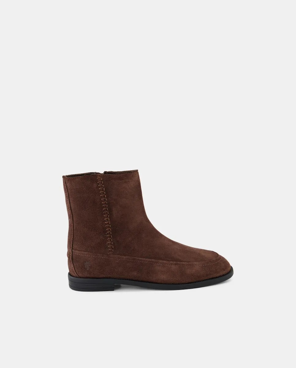 Ботинки с плетением из кожи и круглым носком для девочки Coconut El Corte Inglés, коричневый
Ботинки с плетением из кожи и круглым носком для девочки Coconut El Corte Inglés, коричневый