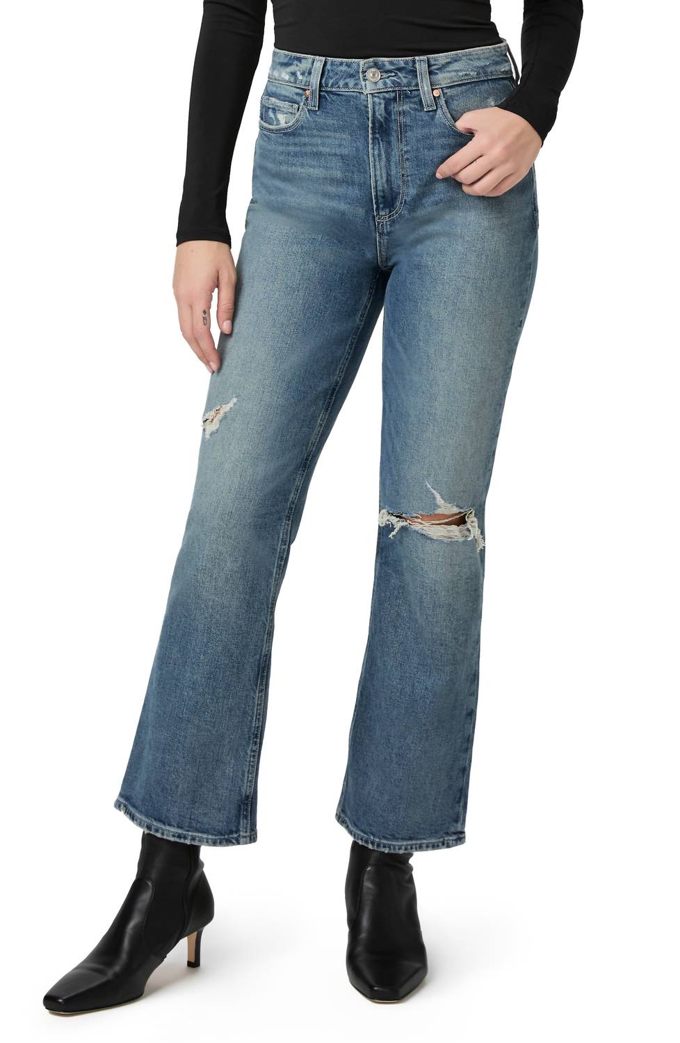 Куртка Courtney рваные джинсы-клеш в цвете Blue Note Paige
Куртка Courtney рваные джинсы-клеш в цвете Blue Note Paige