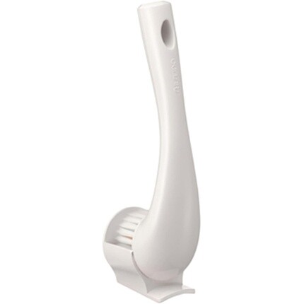 Очищающая массажная щетка от Shiseido.
Очищающая массажная щетка от Shiseido.