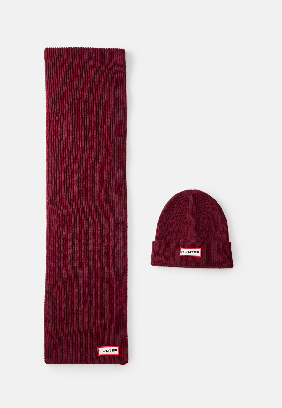 Шапка Hunter ORIGINAL JURA UNISEX SET, Merlot/Dark Red
Шапка Hunter ORIGINAL JURA UNISEX SET, Merlot/Dark Red