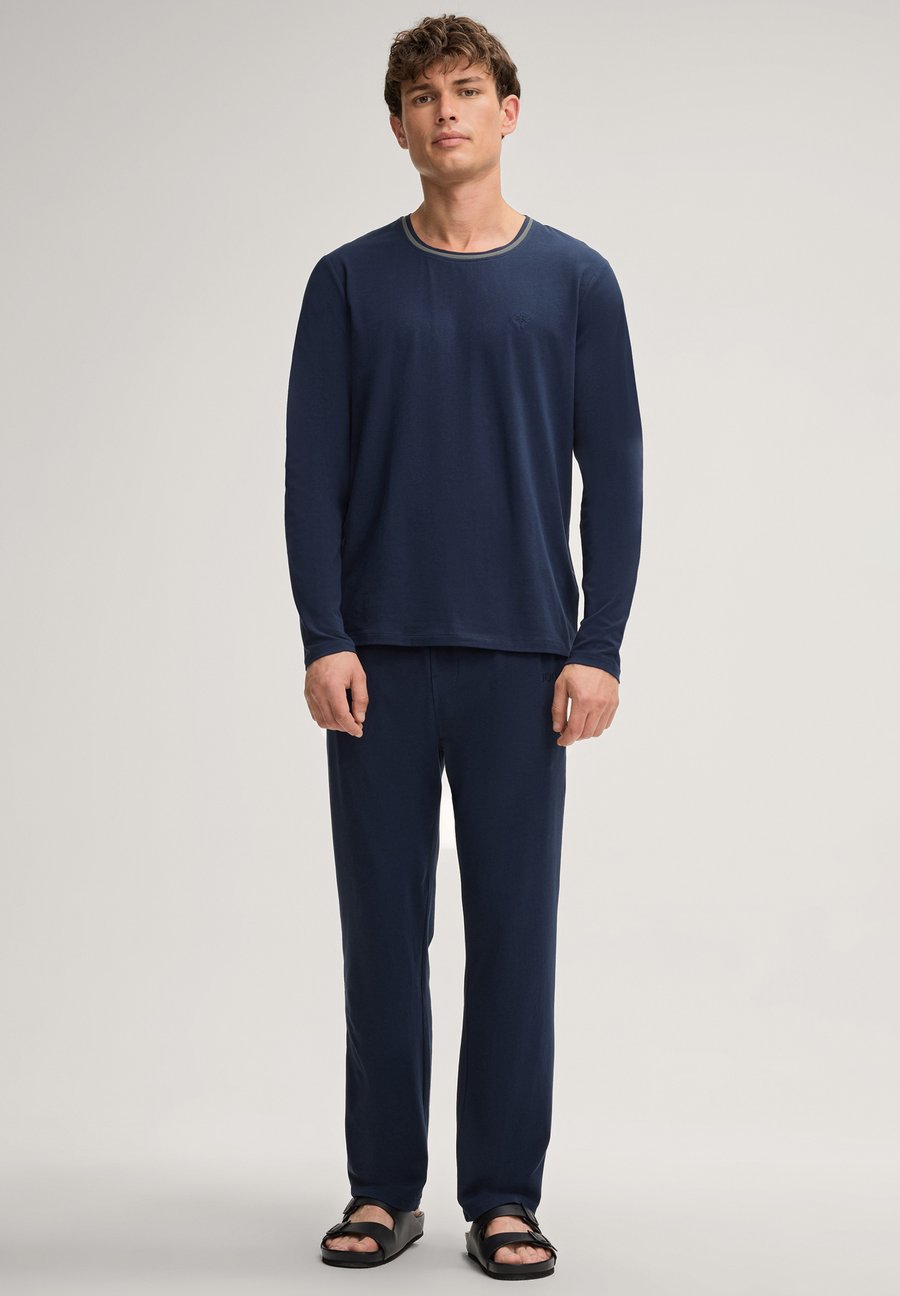 Пижамный комплект JOOP! SET, Blue/Dark Blue
Пижамный комплект JOOP! SET, Blue/Dark Blue