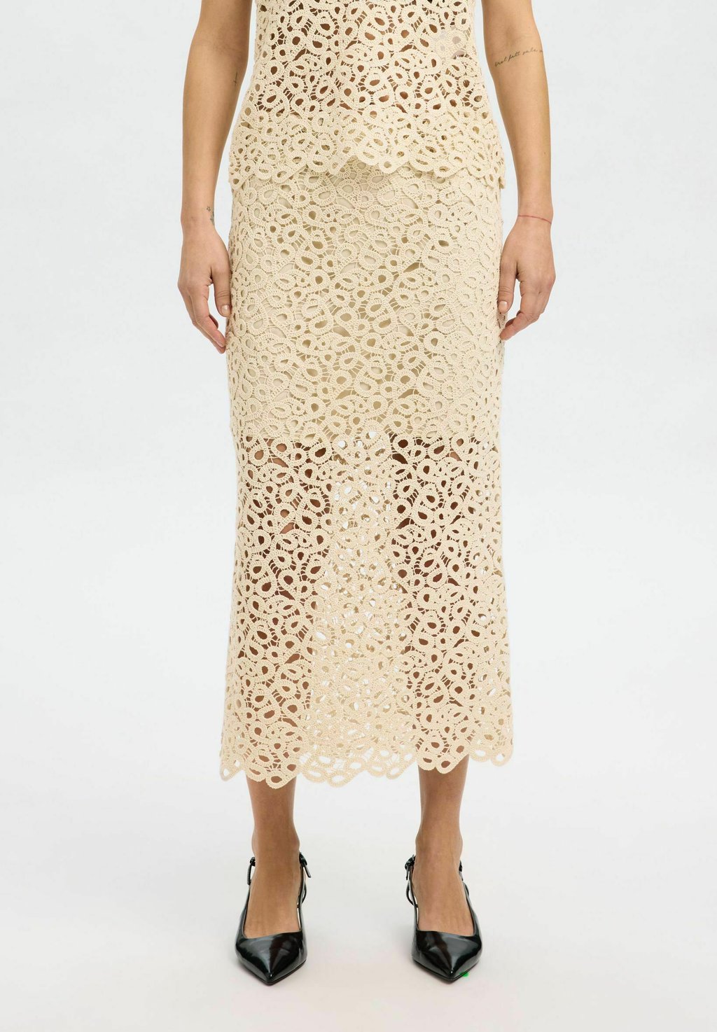 Юбка А-силуэта ROCK HÄKEL Selected Femme, кремовый
Юбка А-силуэта ROCK HÄKEL Selected Femme, кремовый