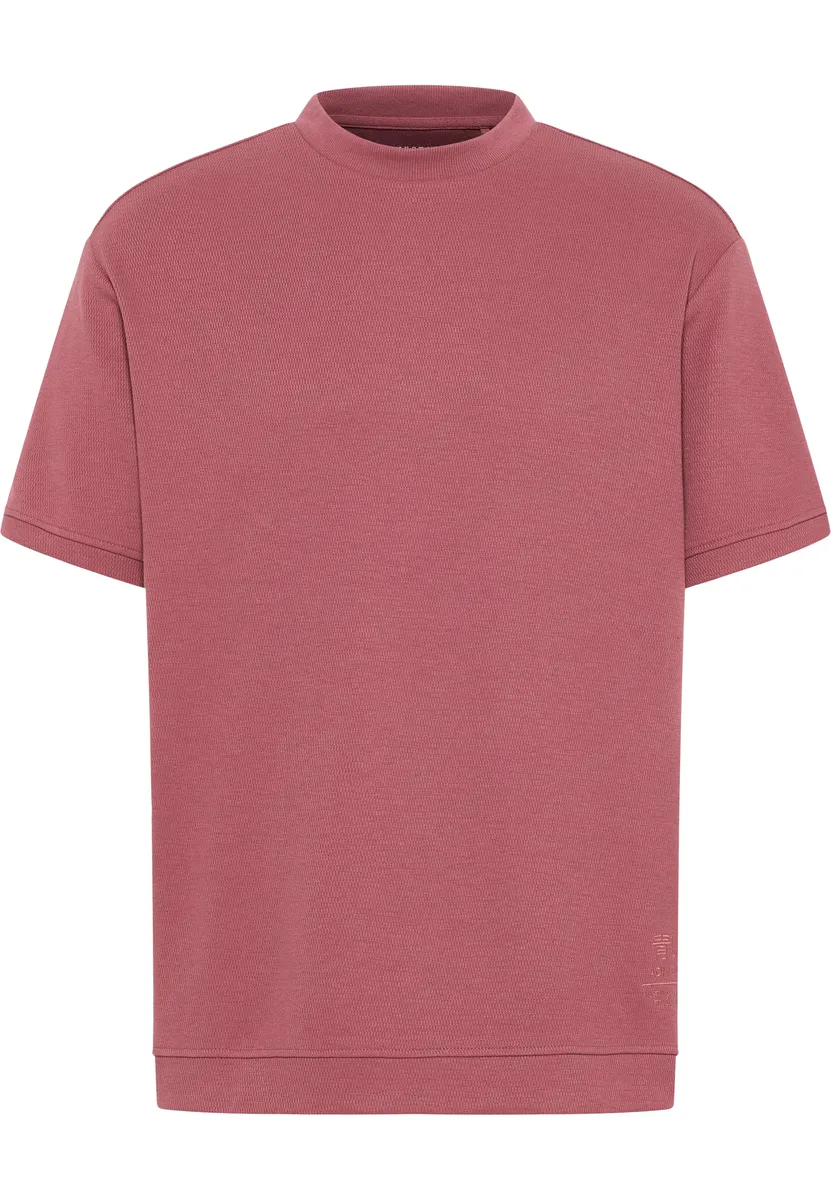 Футболка MUSTANG "Style Andrew C Embro", красный
Футболка MUSTANG "Style Andrew C Embro", красный