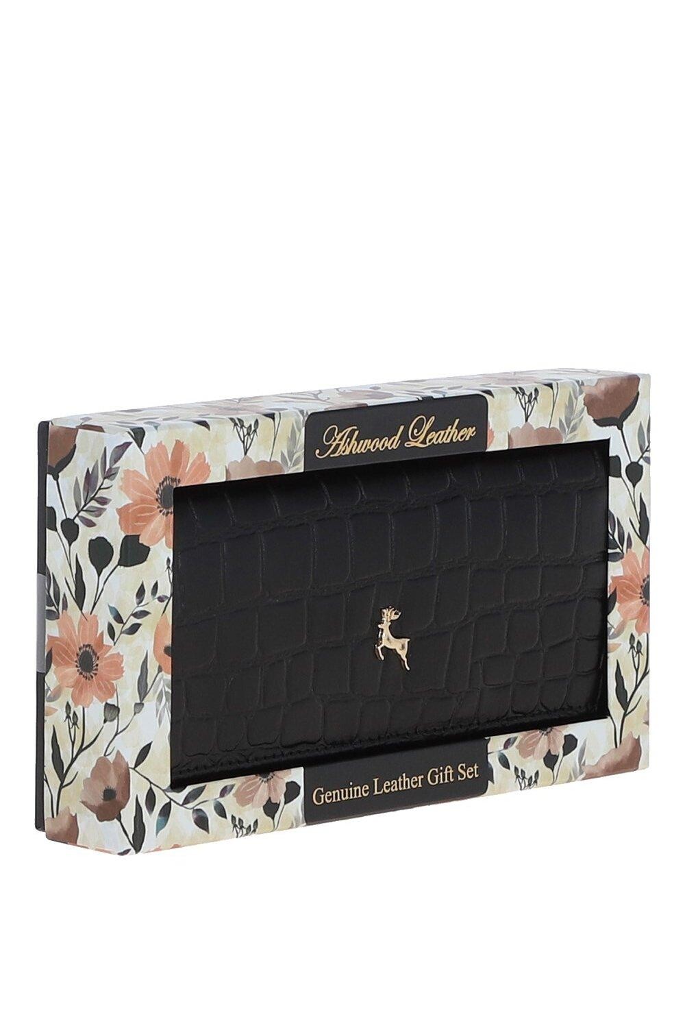 Большой кошелек из натуральной кожи с 7-карточным RFID-принтом Croc и RFID Ashwood Leather, черный
Большой кошелек из натуральной кожи с 7-карточным RFID-принтом Croc и RFID Ashwood Leather, черный