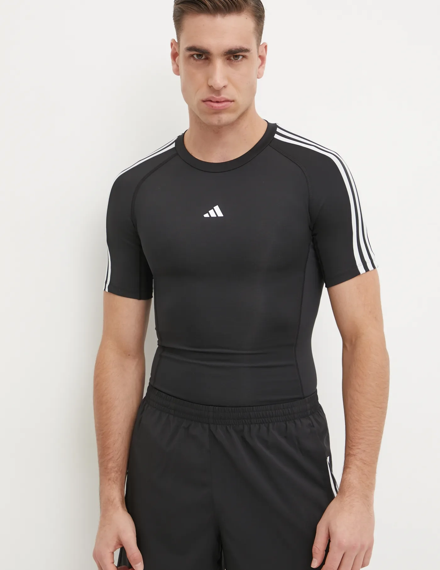 Тренировочная футболка Techfit adidas Performance, черный
Тренировочная футболка Techfit adidas Performance, черный