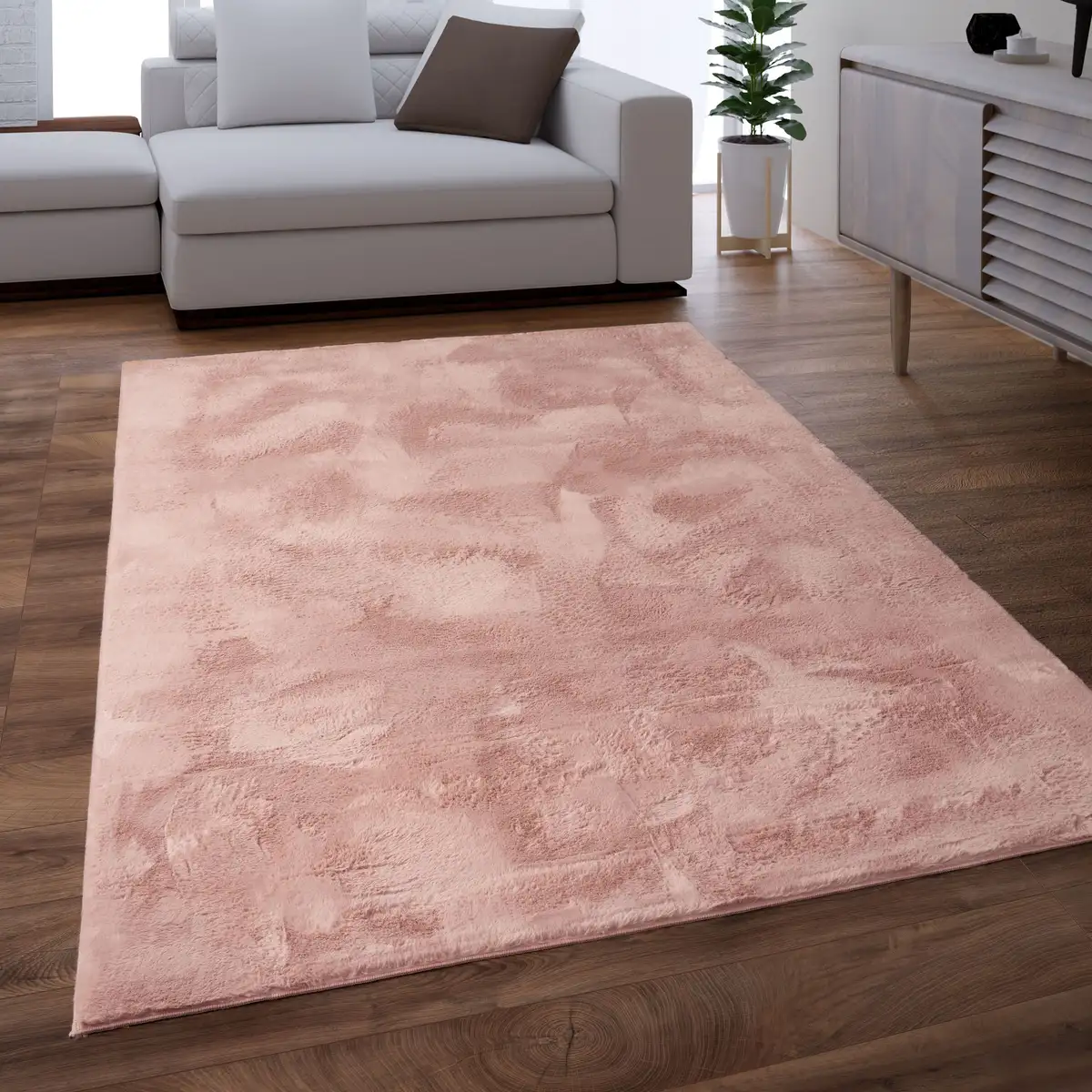 Меховой ковер Paco Home "Faux Fur Soft 380", прямоугольный, приятный ковер с длинным ворсом, особенно мягкий, однотонный 200х290 см, розовый
Меховой ковер Paco Home "Faux Fur Soft 380", прямоугольный, приятный ковер с длинным ворсом, особенно мягкий, однотонный 200х290 см, розовый