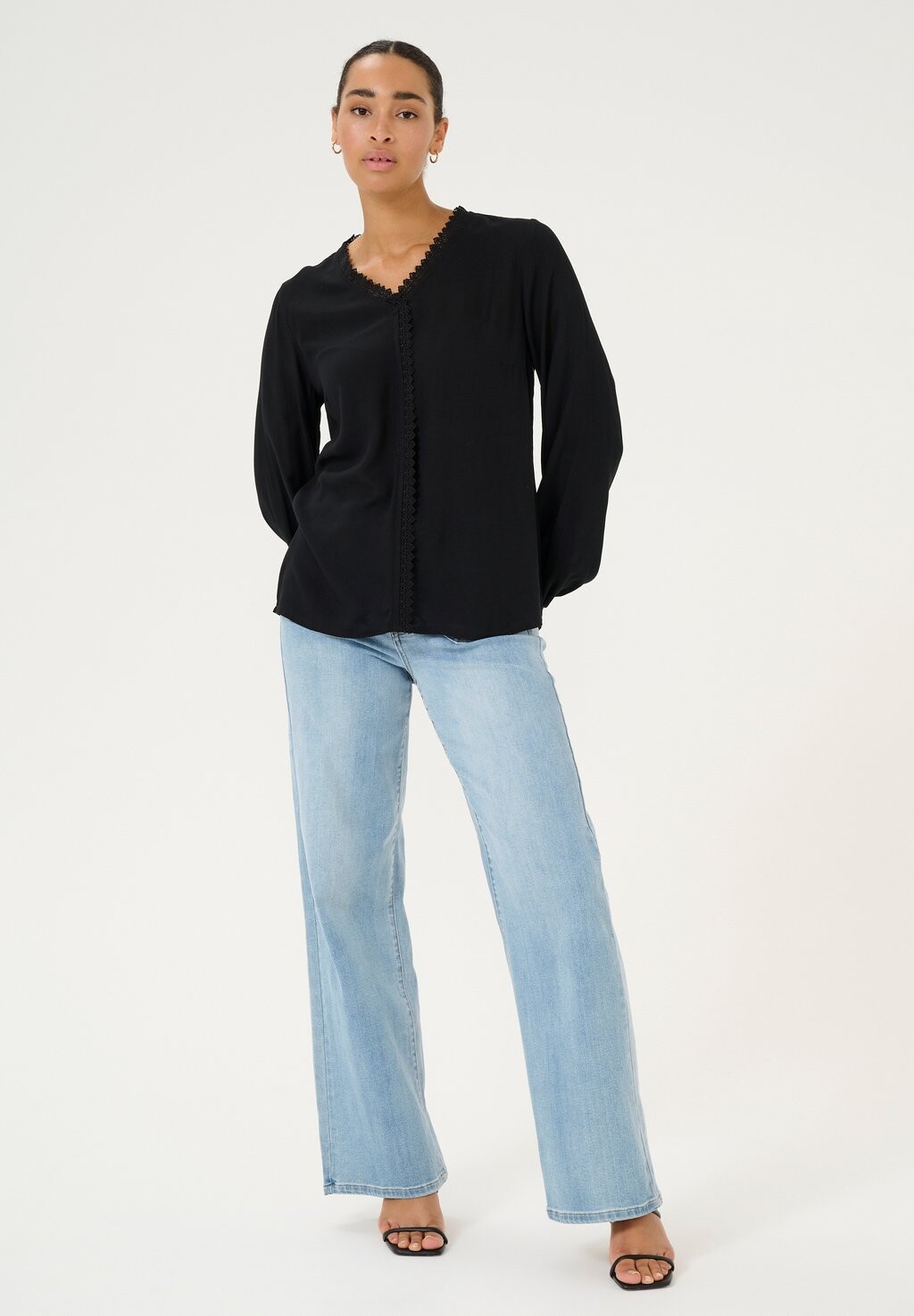 Блуза KATAMMIE Kaffe, цвет Mottled Black
Блуза KATAMMIE Kaffe, цвет Mottled Black