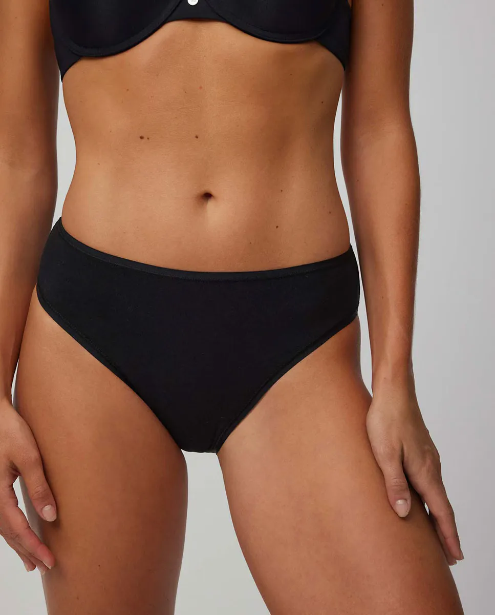 Комплект из 2 базовых трусиков миди из хлопка Ysabel Mora, черный
Комплект из 2 базовых трусиков миди из хлопка Ysabel Mora, черный