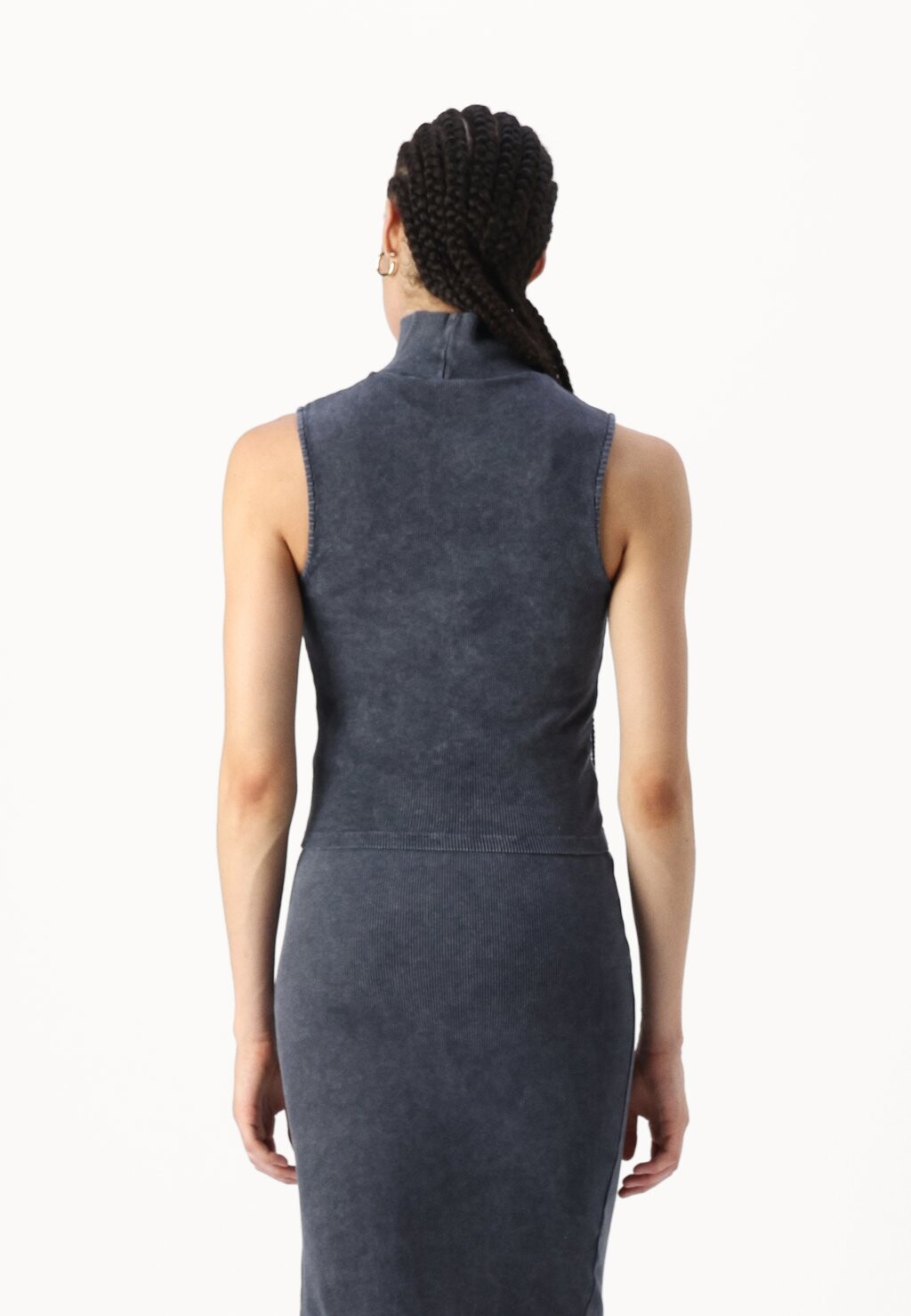 Топ Gina Tricot, синий деним
Топ Gina Tricot, синий деним