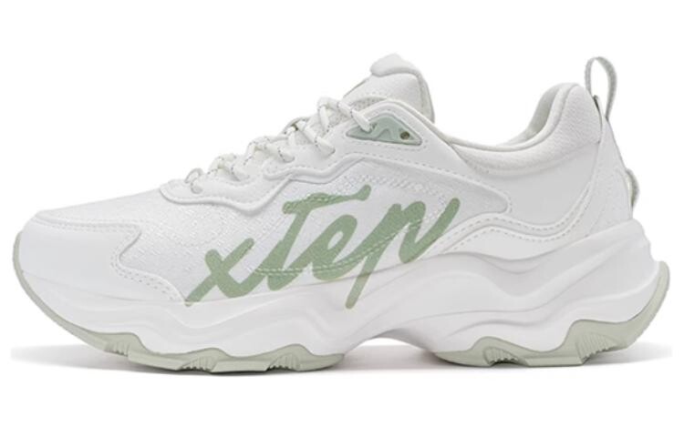 Кроссовки женские с низким верхом Sail белые/зеленые с завитками Xtep
Кроссовки женские с низким верхом Sail белые/зеленые с завитками Xtep