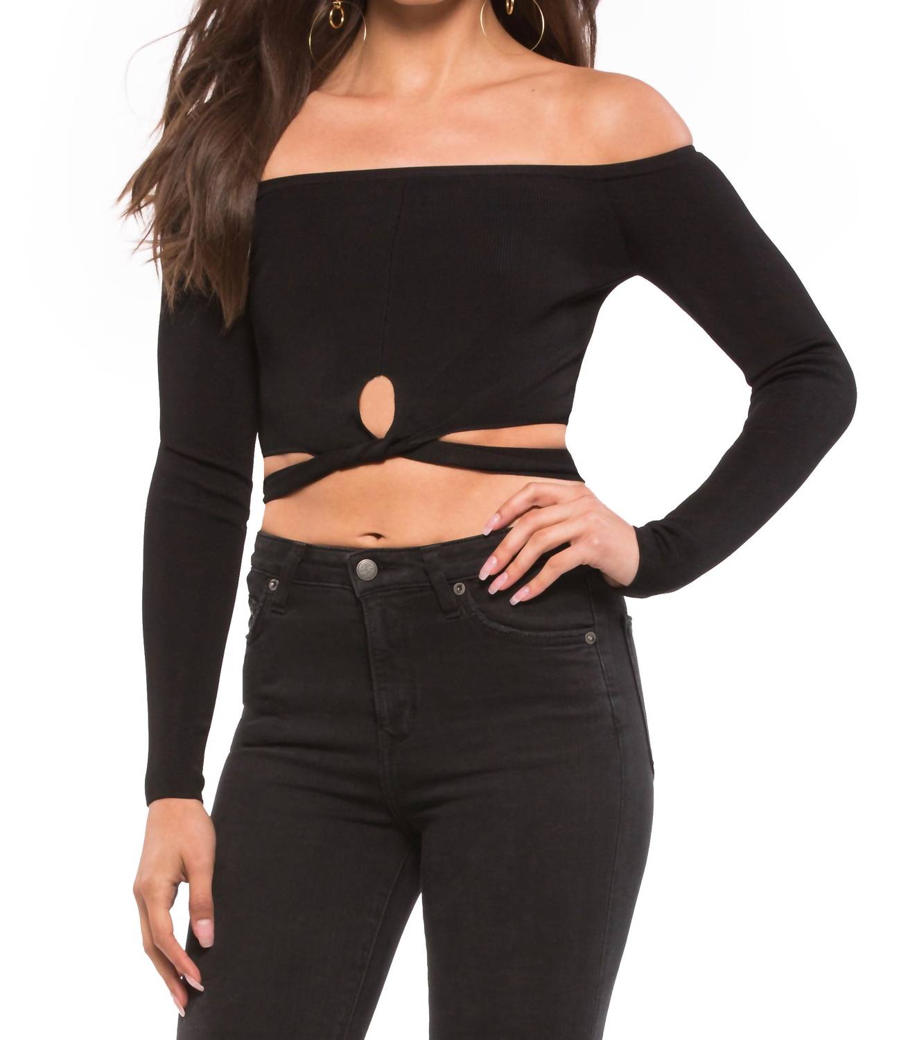 Женский топ Effie в черном цвете NBD
Женский топ Effie в черном цвете NBD