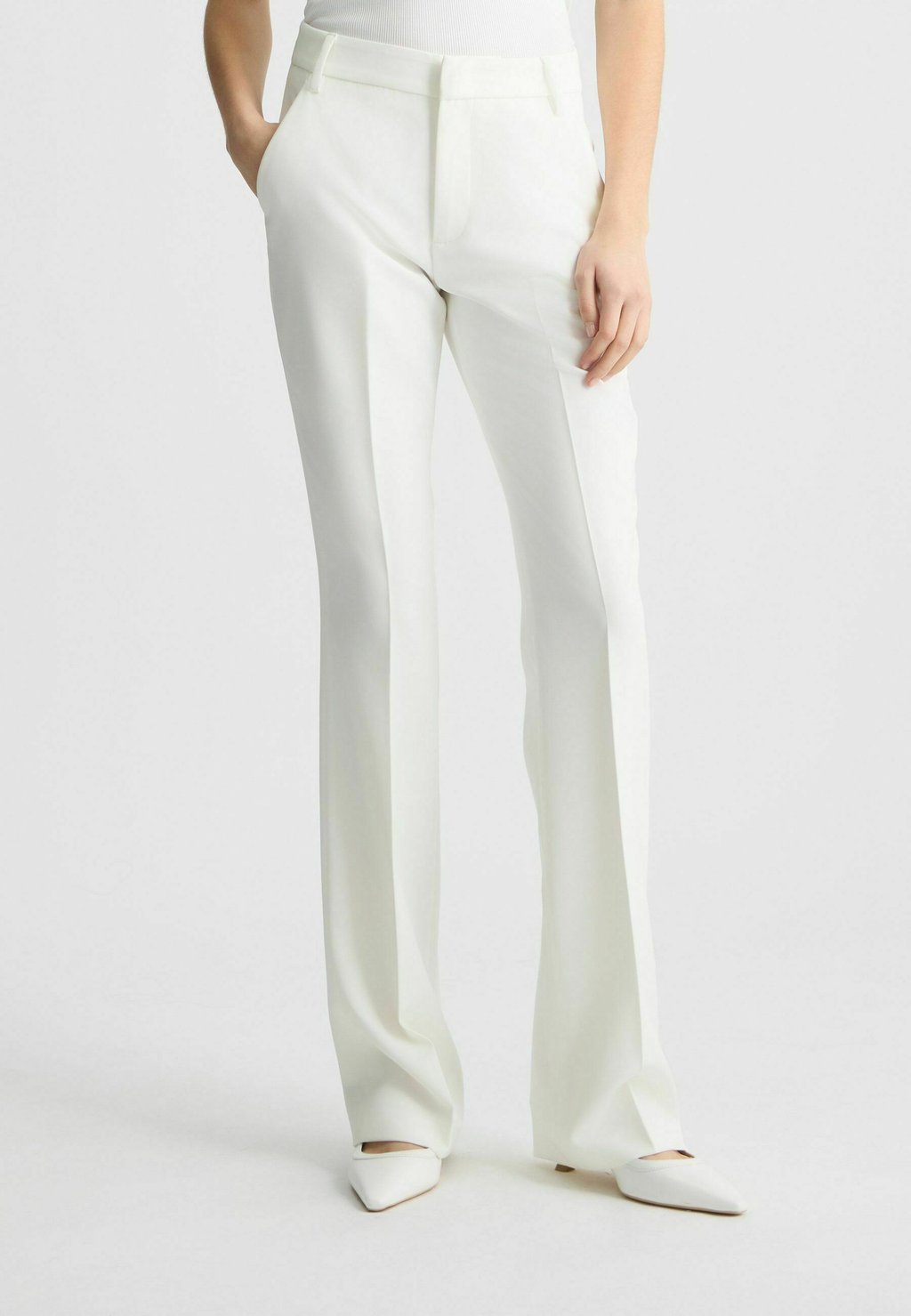 Брюки HIGH-RISE STRETCH LIU JO, белый
Брюки HIGH-RISE STRETCH LIU JO, белый