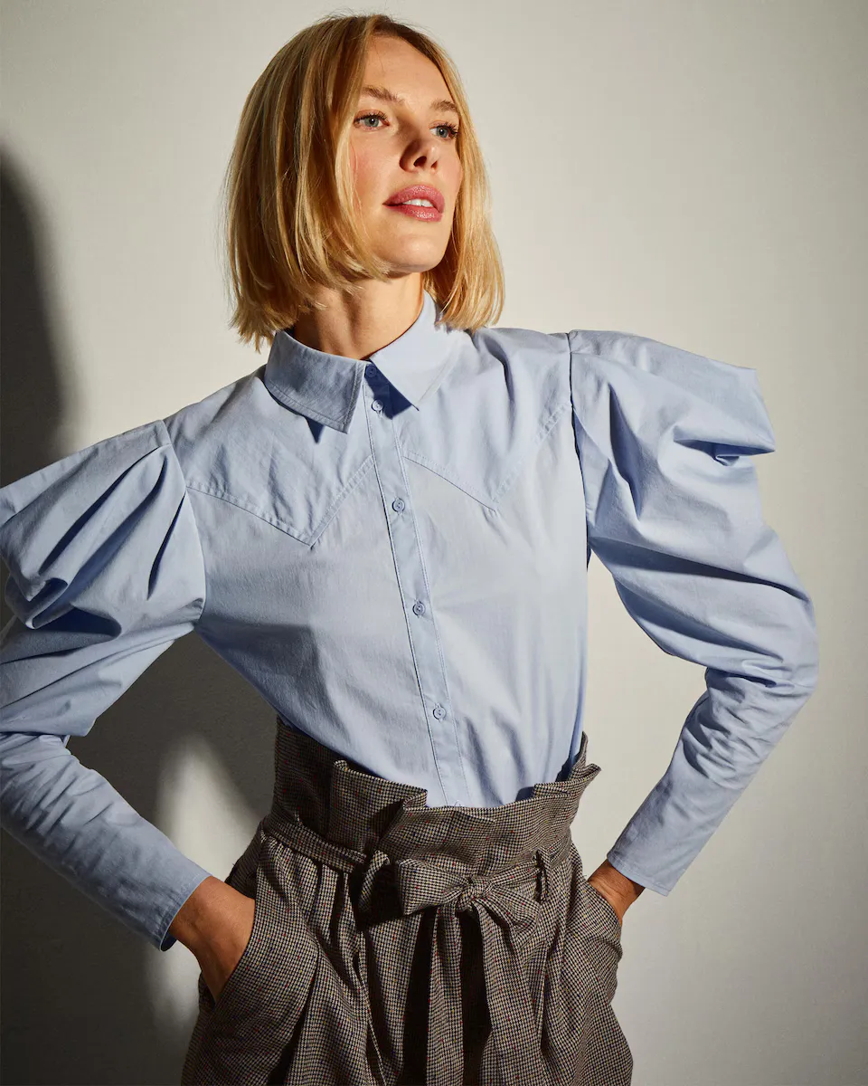 Женская блуза с отложным воротником и буфовыми рукавами Dolores Promesas, синий
Женская блуза с отложным воротником и буфовыми рукавами Dolores Promesas, синий