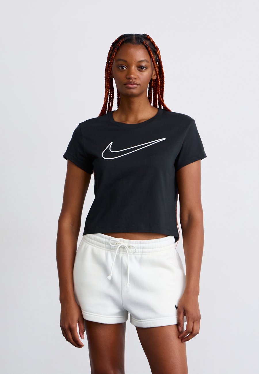 Футболка Nike Sportswear CLUB TEE, Black/White/Black
Футболка Nike Sportswear CLUB TEE, Black/White/Black