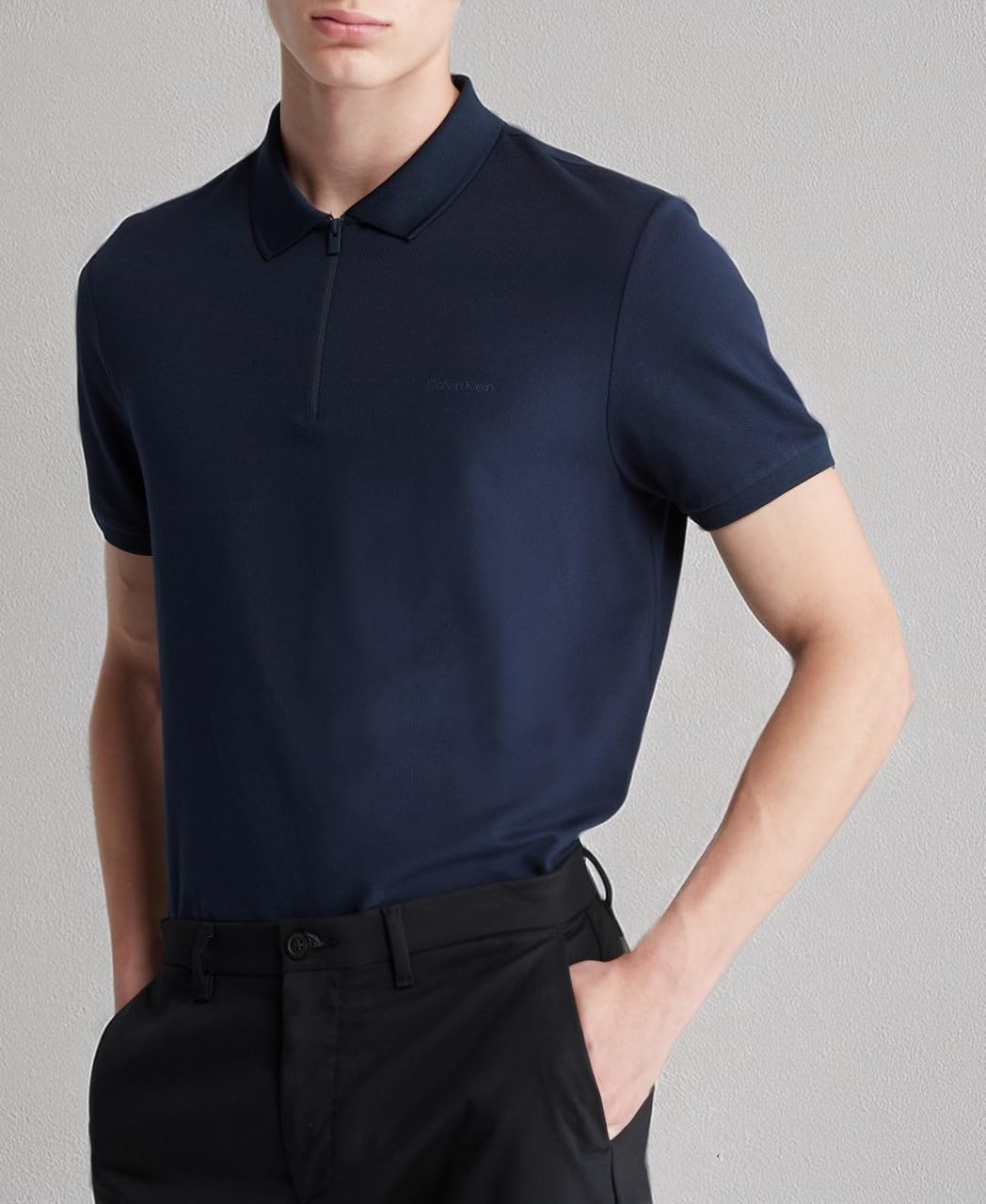 Мужское поло Calvin Klein Tech Zip, Dark Sapphire
Мужское поло Calvin Klein Tech Zip, Dark Sapphire