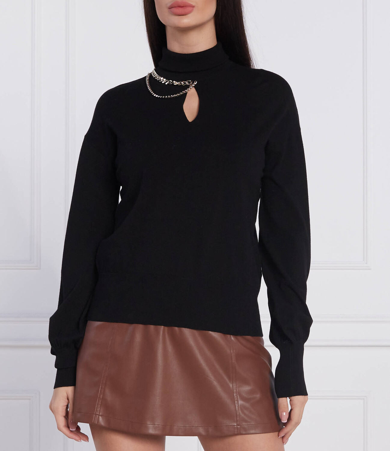 Свитер Liu Jo regular fit, черный
Свитер Liu Jo regular fit, черный