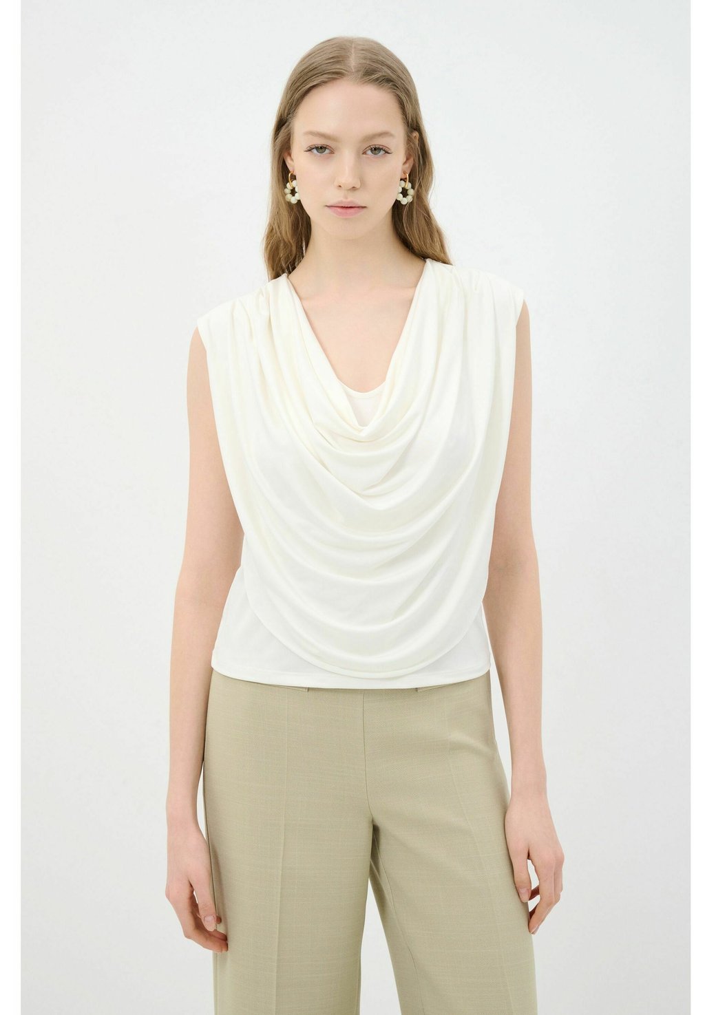 Блуза adL, бежевый
Блуза adL, бежевый