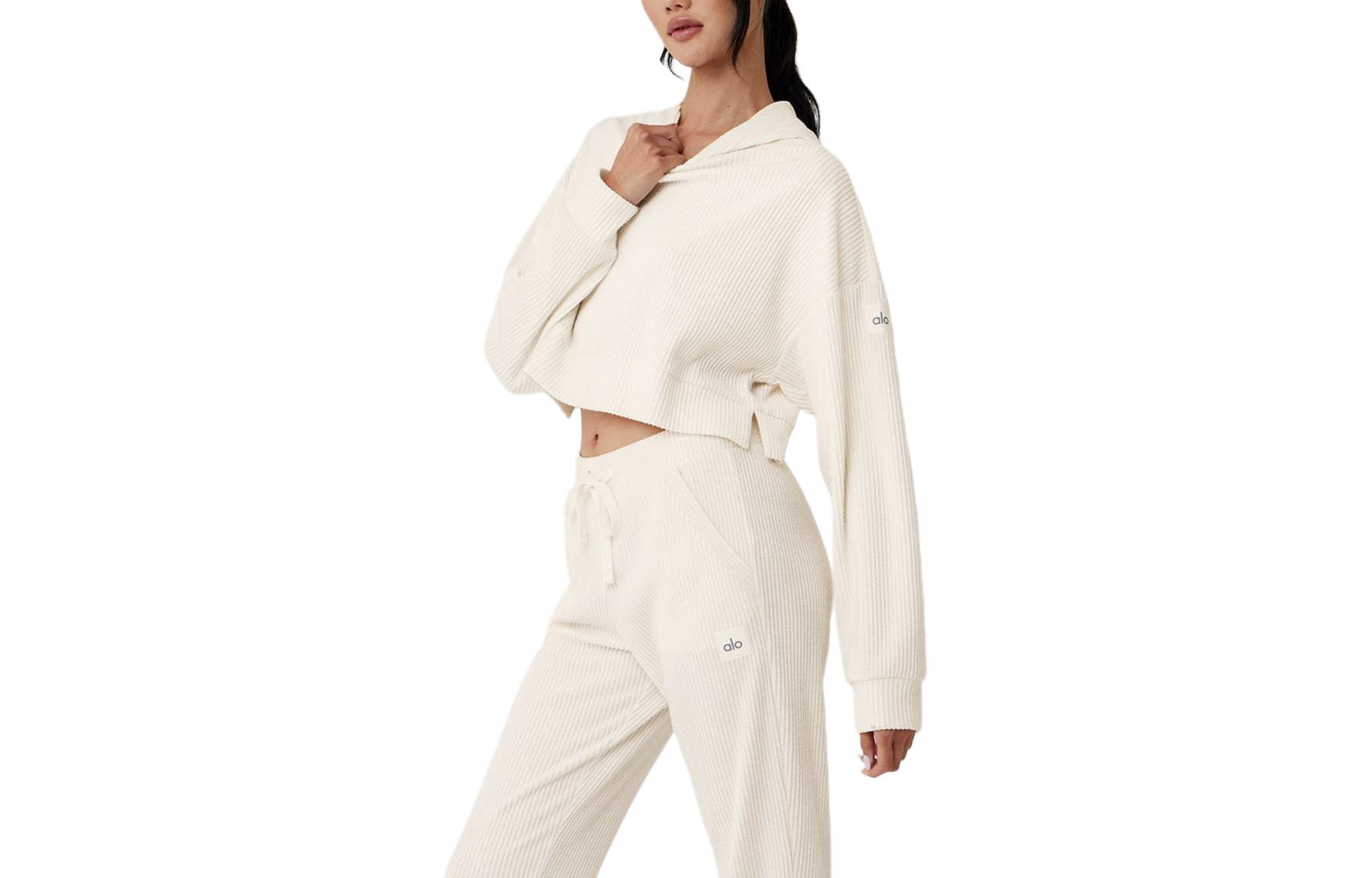 Свитшот женский Alo Yoga, слоновая кость
Свитшот женский Alo Yoga, слоновая кость