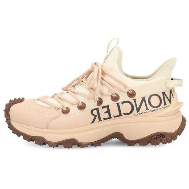 Кроссовки Trailgrip Outdoor Performance женские с низким верхом розового цвета Moncler
Кроссовки Trailgrip Outdoor Performance женские с низким верхом розового цвета Moncler