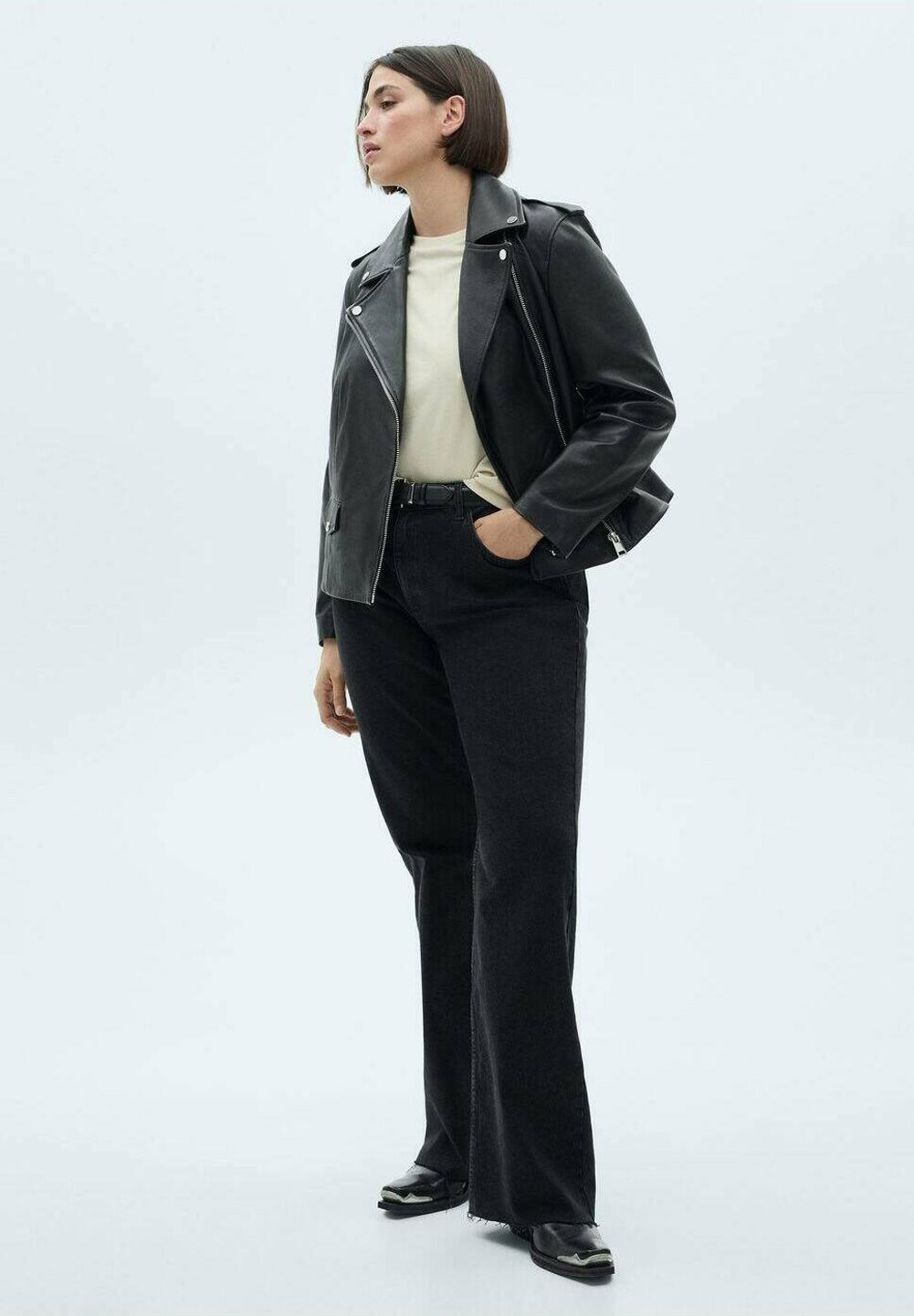 Кожаная куртка PERFECT Mango, черный
Кожаная куртка PERFECT Mango, черный