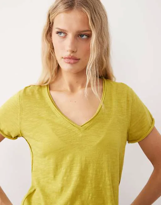 Темно-оливковая футболка Free People с v-образным вырезом Take 2, Зеленый, Темно-оливковая футболка Free People с v-образным вырезом Take 2
Темно-оливковая футболка Free People с v-образным вырезом Take 2, Зеленый, Темно-оливковая футболка Free People с v-образным вырезом Take 2