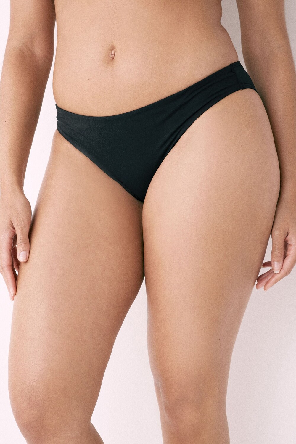 Плавки бикини которые моделируют живот Next, черный 
Плавки бикини которые моделируют живот Next, черный