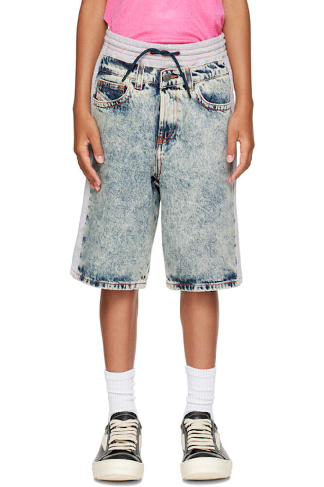 Детские многослойные джинсовые шорты синего и серого цвета Diesel
Детские многослойные джинсовые шорты синего и серого цвета Diesel