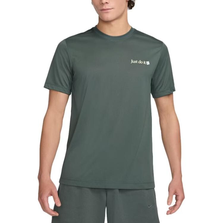 Одежда Футболка мужская зеленая Nike, зеленый
Одежда Футболка мужская зеленая Nike, зеленый