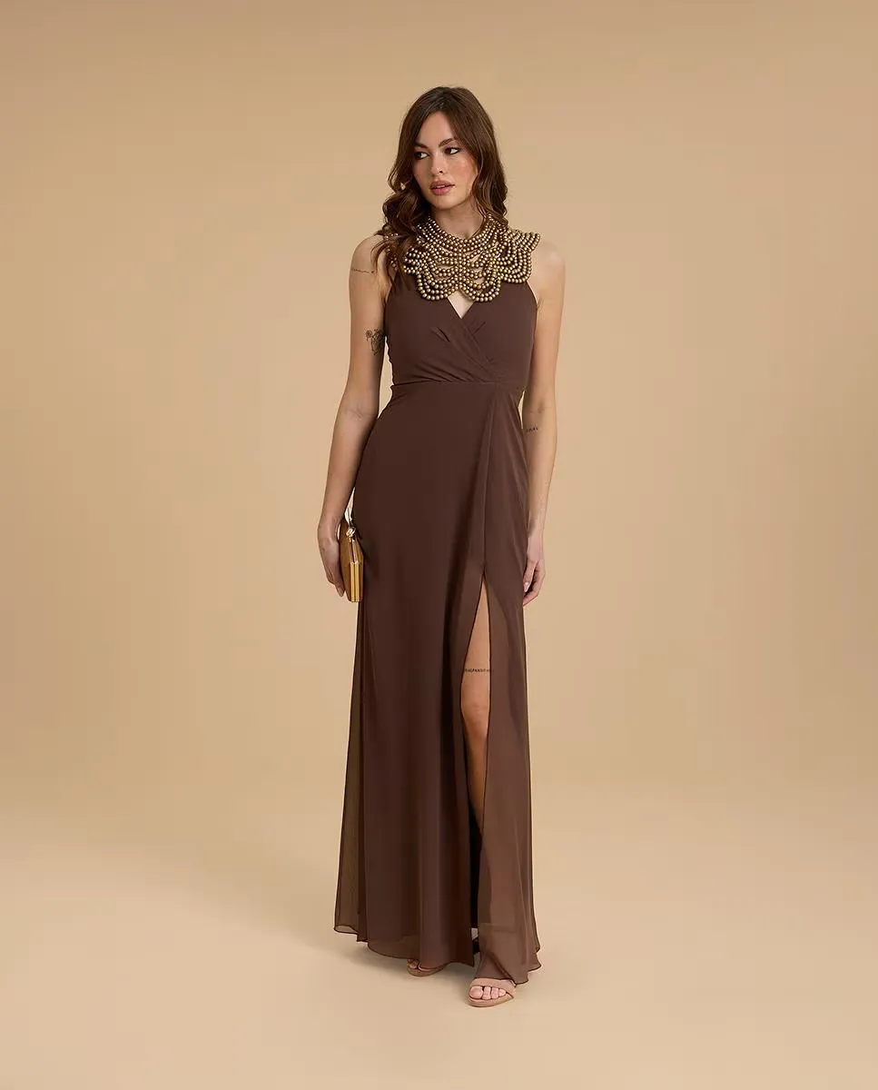 Длинное платье с V-образным вырезом и боковым разрезом Veneno en la piel, коричневый
Длинное платье с V-образным вырезом и боковым разрезом Veneno en la piel, коричневый