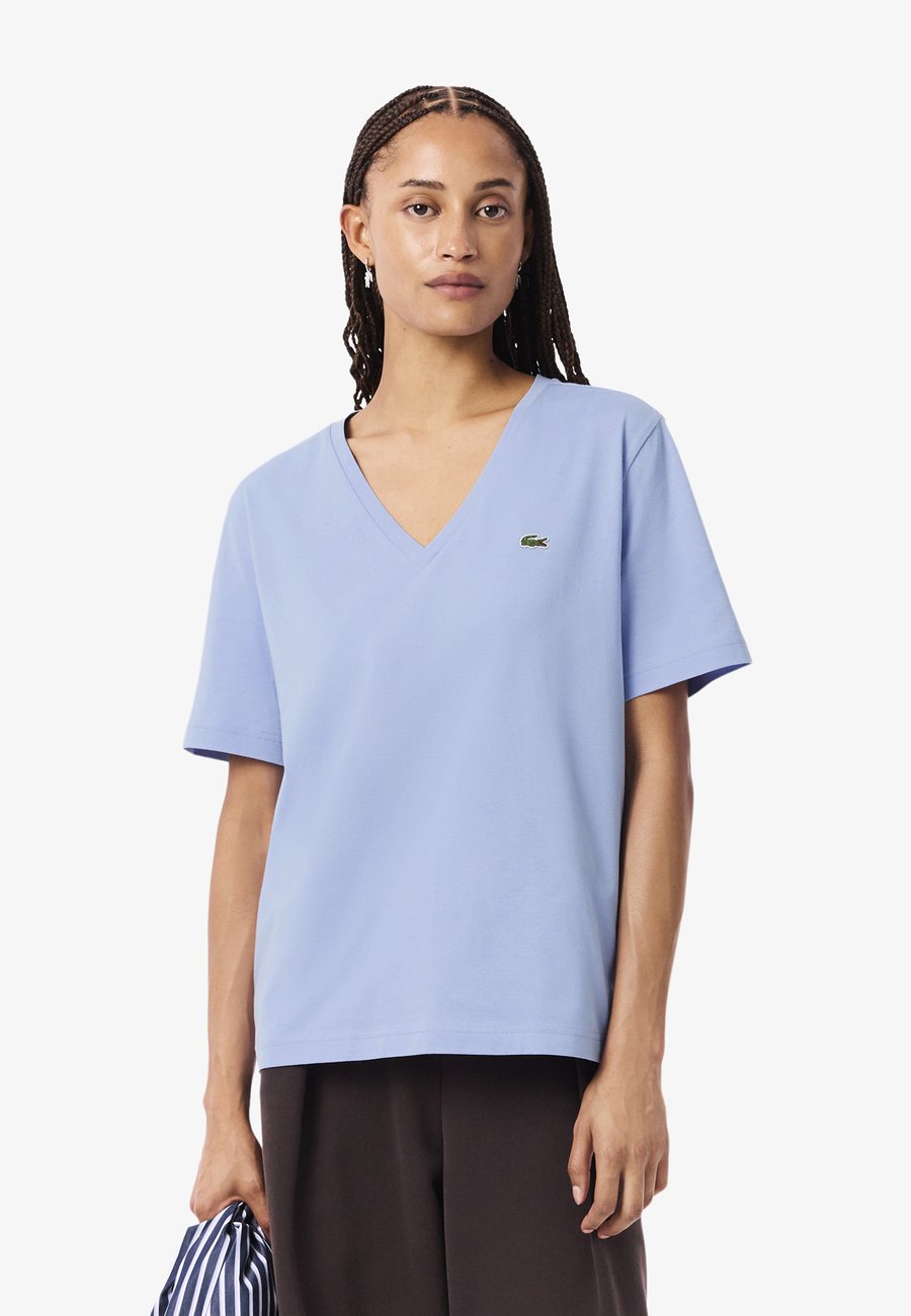 Футболка Lacoste Basic T-shirt, Violet-Qd/Purple, Фиолетовый, Футболка Lacoste Basic T-shirt, Violet-Qd/Purple
Футболка Lacoste Basic T-shirt, Violet-Qd/Purple, Фиолетовый, Футболка Lacoste Basic T-shirt, Violet-Qd/Purple
