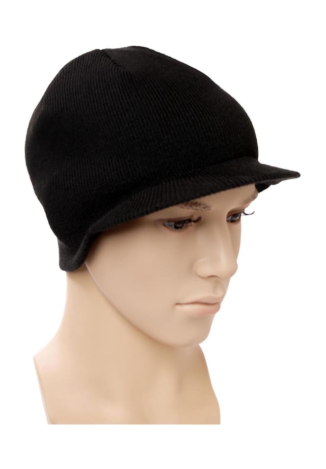 Вязаная шапка с козырьком Normani, черный
Вязаная шапка с козырьком Normani, черный