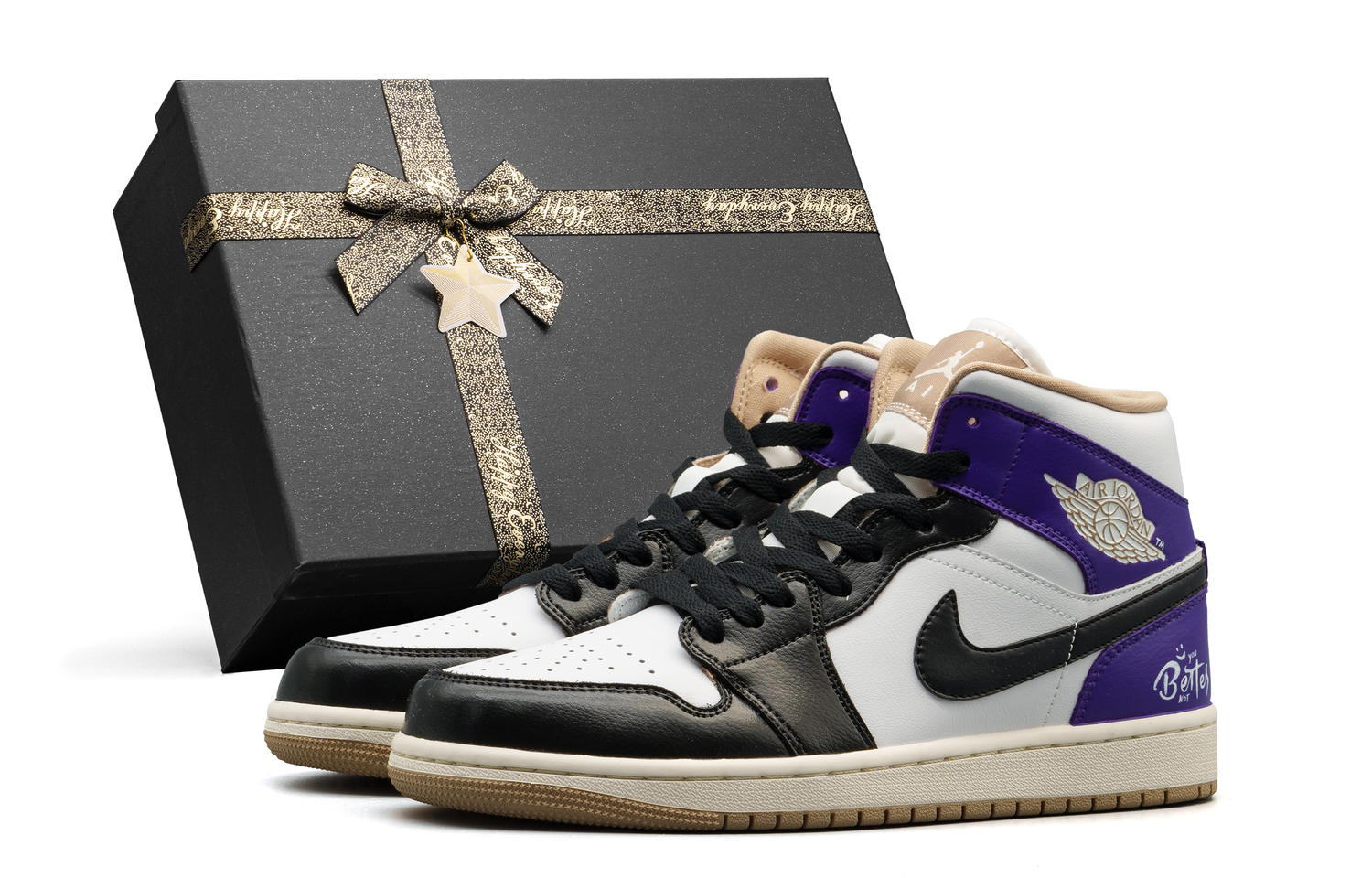 Кроссовки Air 1 Mid top Vintage Basketball Unisex Jordan, фиолетовый box
Кроссовки Air 1 Mid top Vintage Basketball Unisex Jordan, фиолетовый box