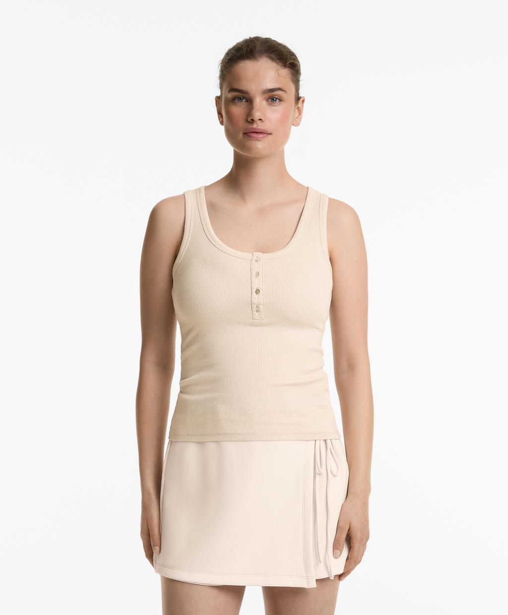 Топ без рукавов на пуговицах из хлопка и модала Oysho, бледный норковый
Топ без рукавов на пуговицах из хлопка и модала Oysho, бледный норковый