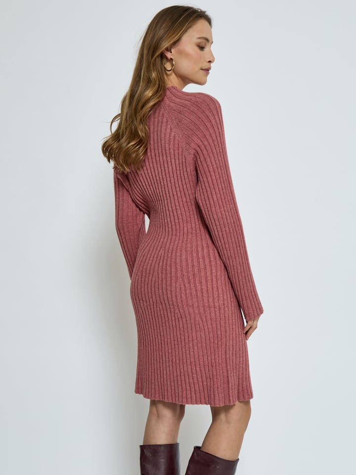 Короткое платье Peppercorn
Короткое платье Peppercorn