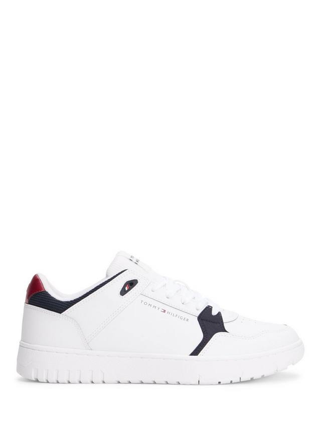 Кроссовки с логотипом Tommy Hilfiger
Кроссовки с логотипом Tommy Hilfiger